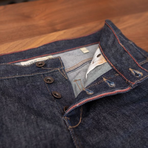Raleigh Denim Workshop Graham: Selvage Raw in New American - Size 30 - Picture 6 of 11